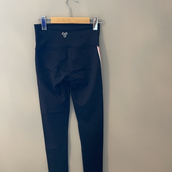 tna leggings high rise size small - Picture 3 of 4